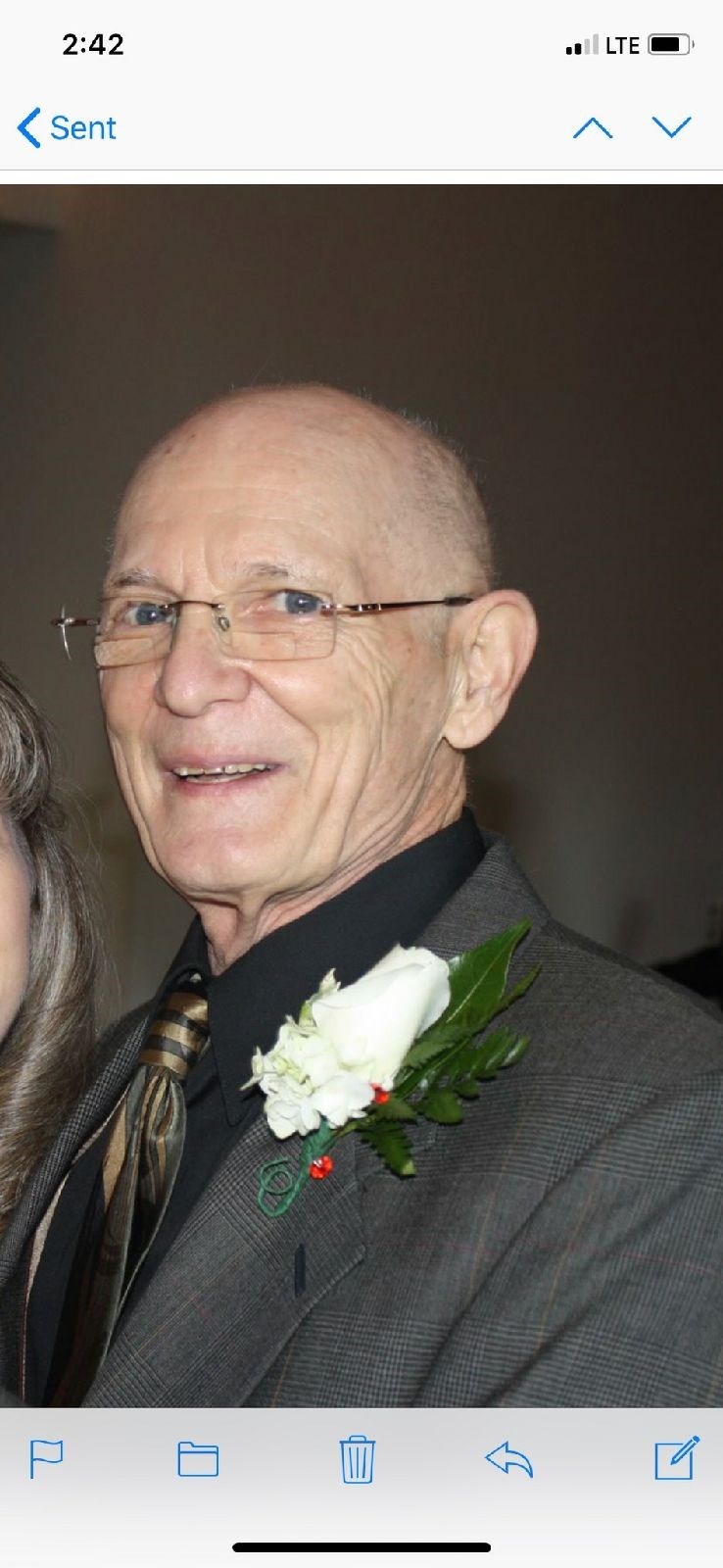 Obituario de James Edwin Hall