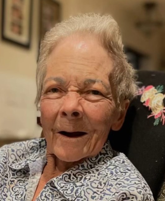 Obituary of Darlaine Mae Caraisco