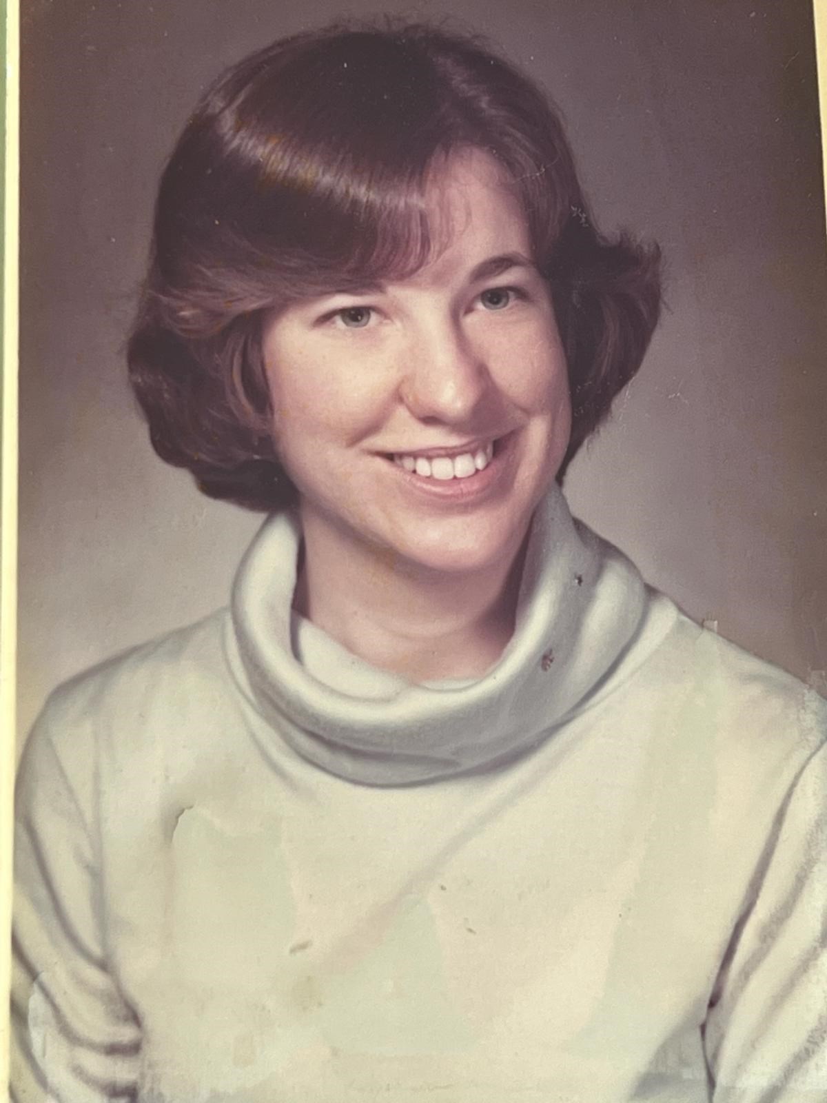 Obituary of Carolyn Card