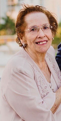 Obituary of Cecilia H. Ruiz