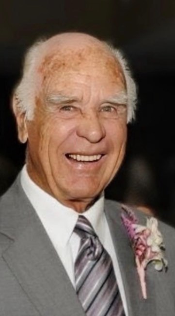 Obituary of Robert Earl Hoit