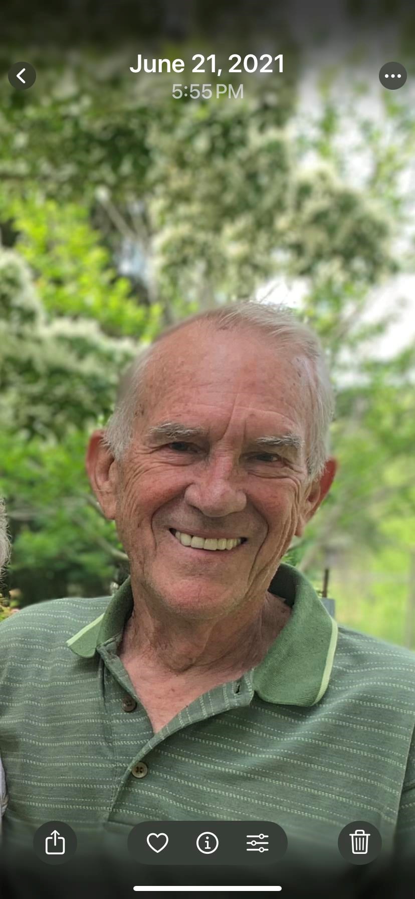 Obituary of Howard Withee Mathews
