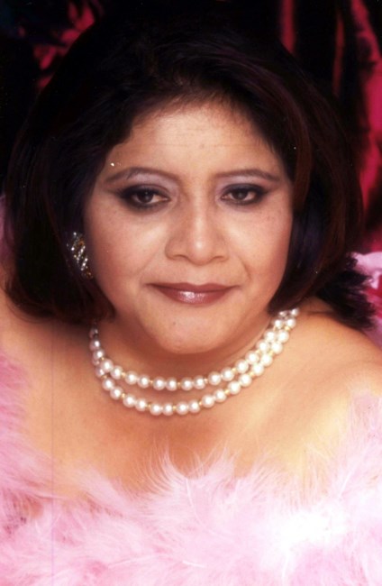 Obituary of Maria "Lola" Naranjo