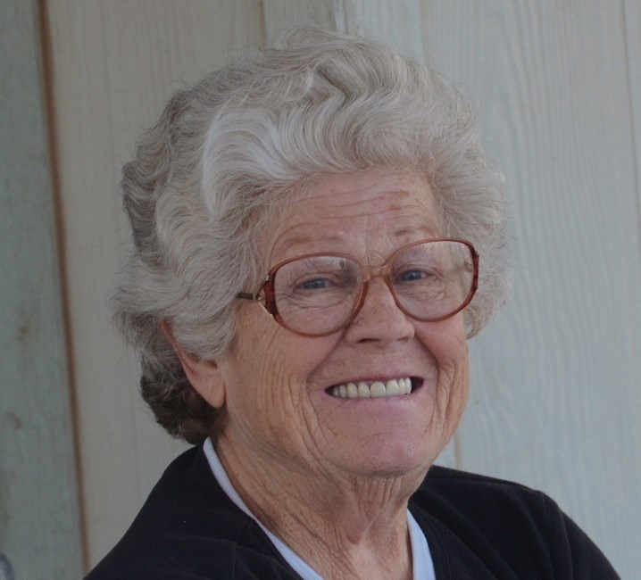 Obituary of Mildred "Tippy" Evelyn Arnold