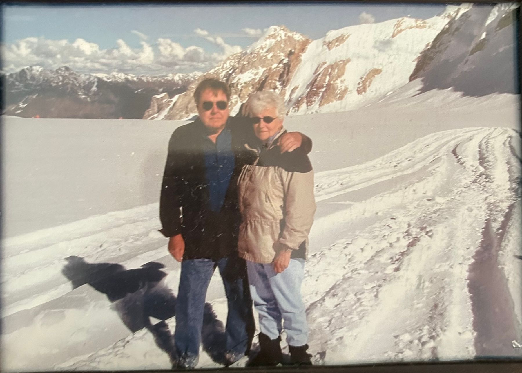 Obituary of Florence Rhoades Thompson