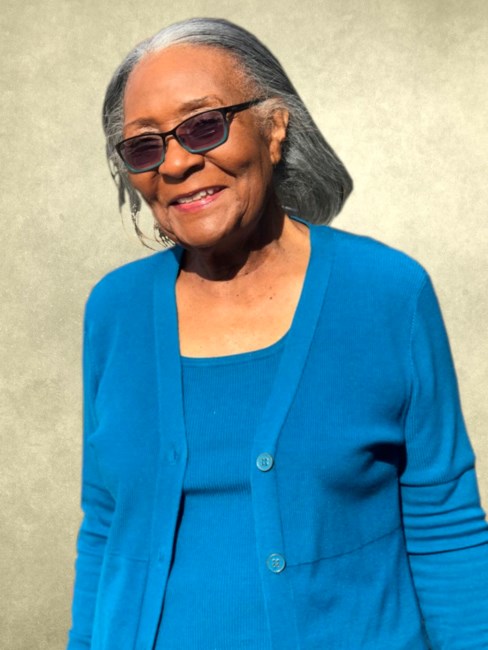 Obituary of Evelyn L. Davenport Smith