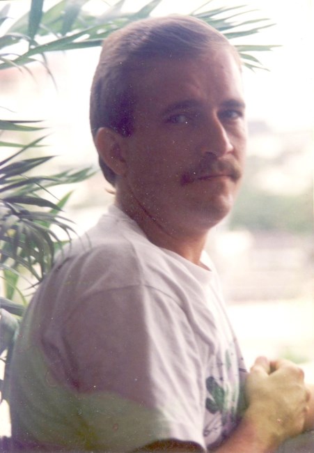 Obituary of Howard "Randy" Bennett