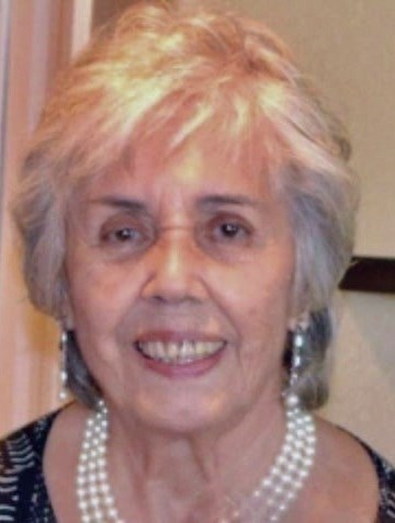 Obituary of Leonor Alicia Holland