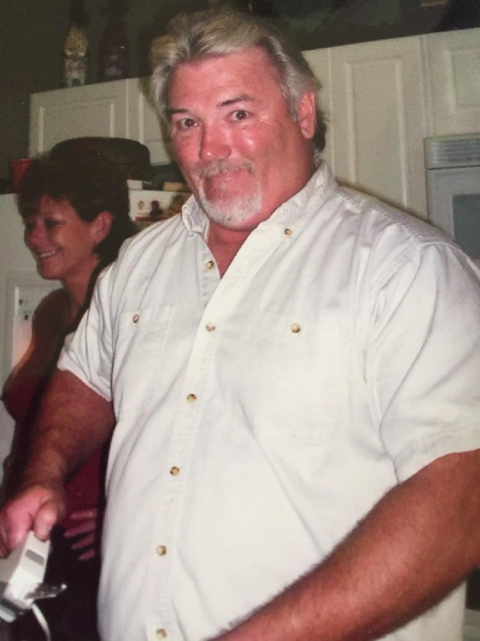 Obituary of Kenneth "Mike" Michael Coshatt