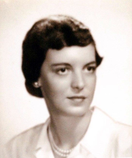 Obituary of Lois Trowbridge