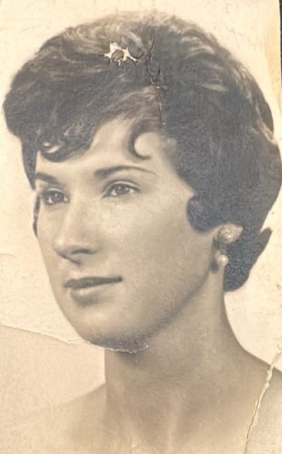 Obituary of Danica Olga Bizic