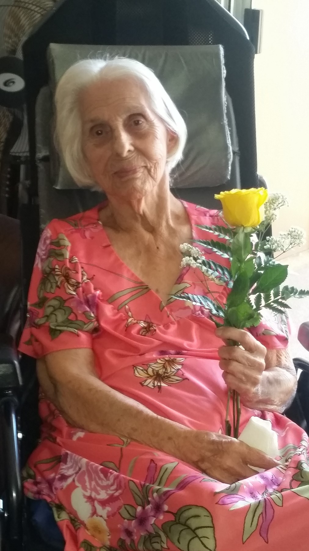 Obituary of Eloisa Montoya Armendariz