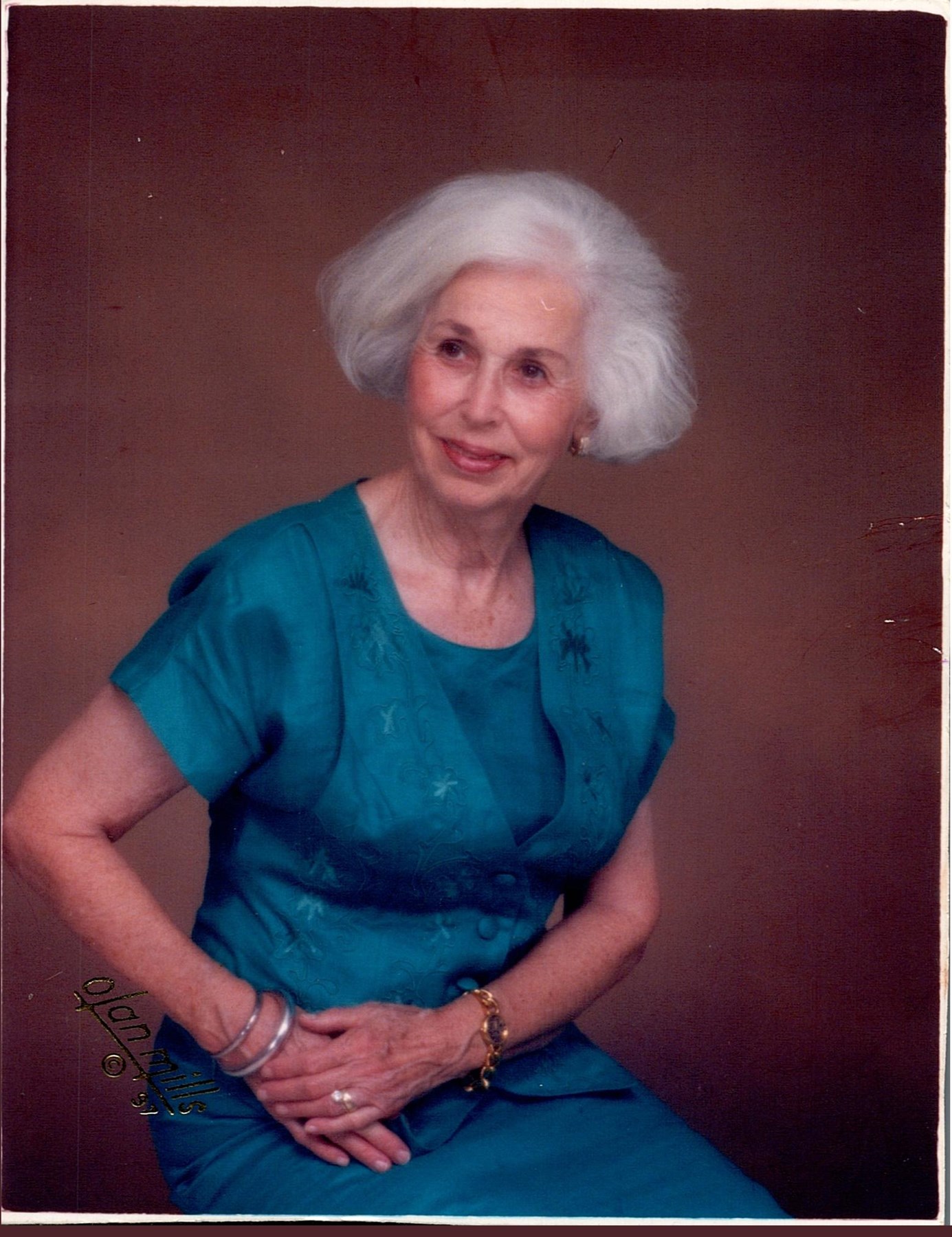 Obituary of Helen L. Green