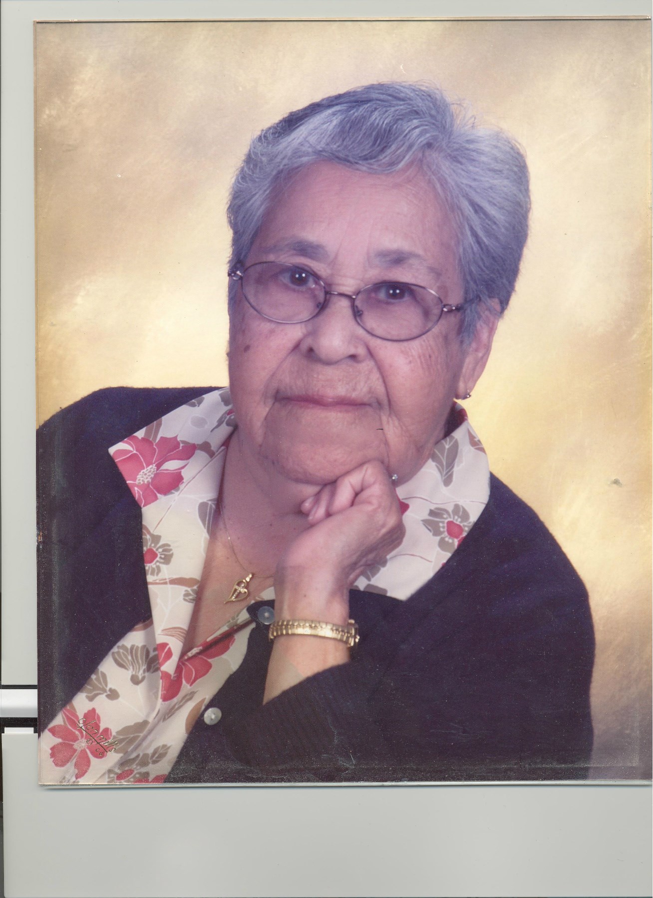 Obituary of Beatrice Flores Lopez