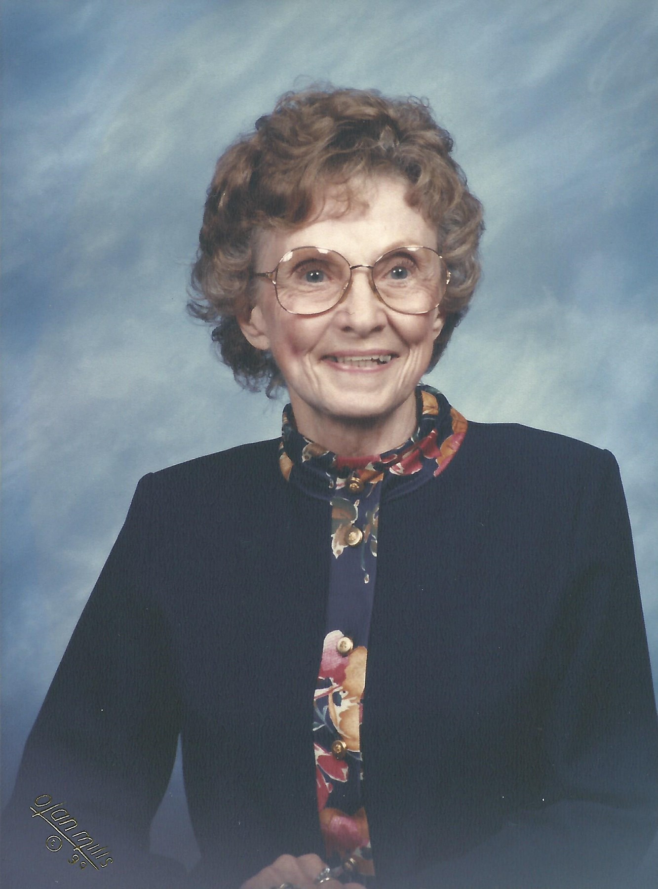 Obituary of Annabel Janet (King) French