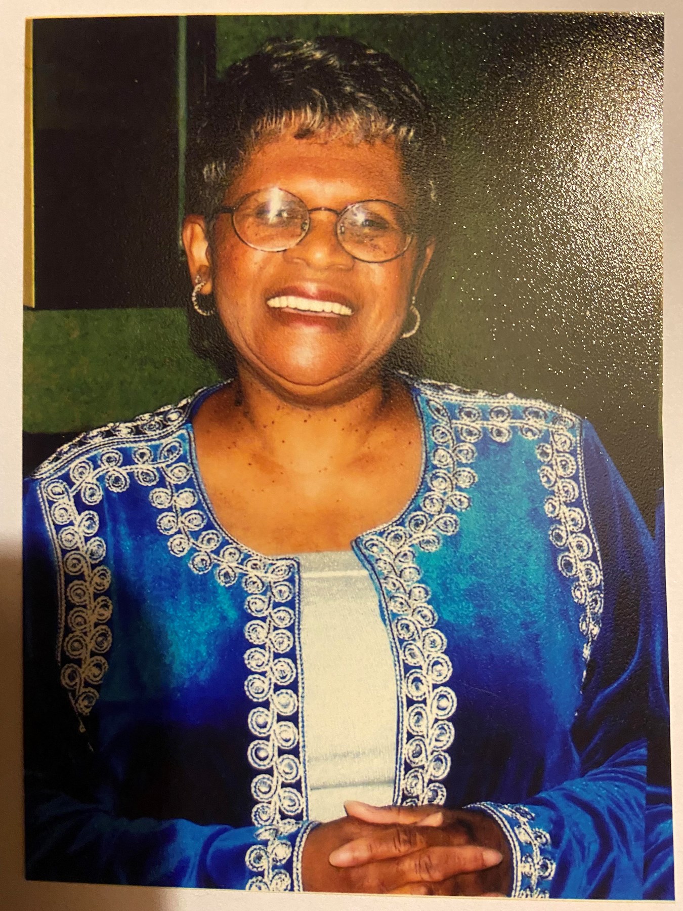 Obituario de Sherilyn L. Mabry