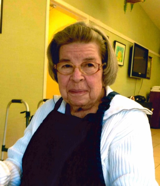 Obituary of Helen Hogan Gurries