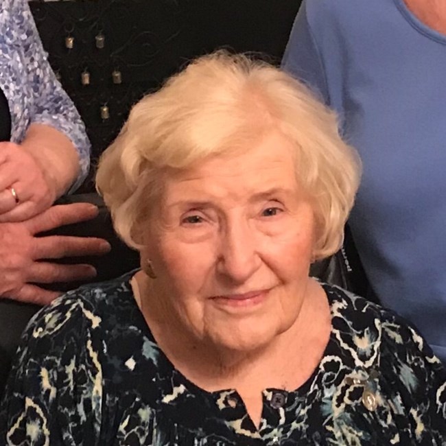 Avis de décès de Mary Bernadette Brady