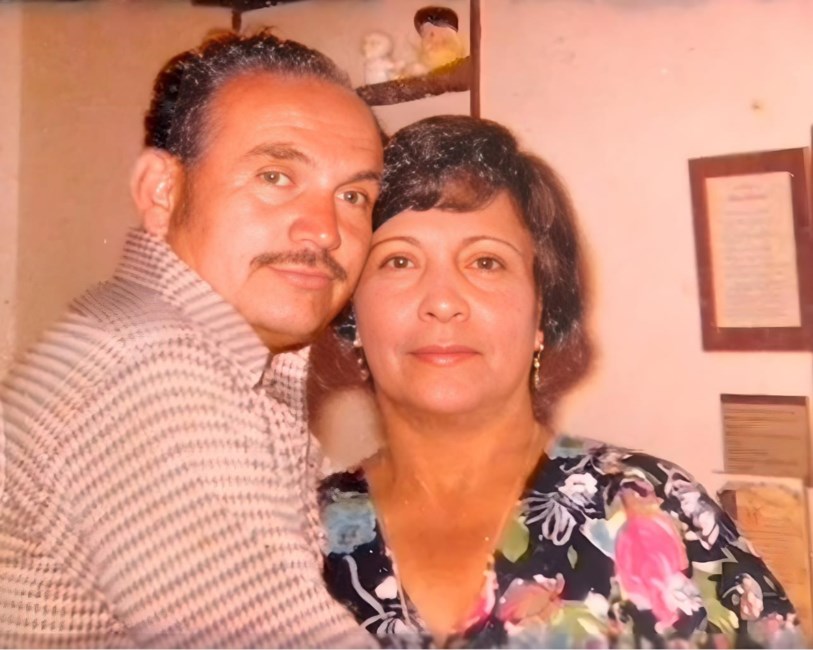 Obituary of Manuel & Socorro Meza