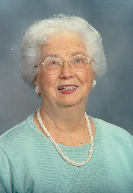 Obituary of Ruth E Smith