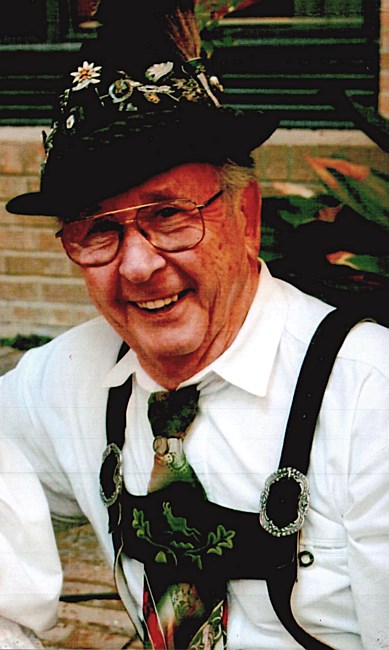 Obituary of Guenter Wolfgang Mueller