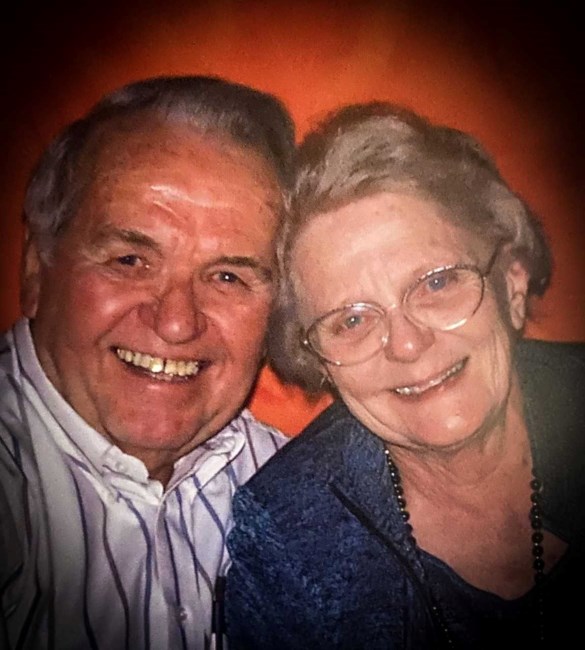 Obituario de Joan Phyllis Smith