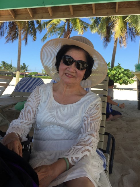 Obituary of Thuy Cao