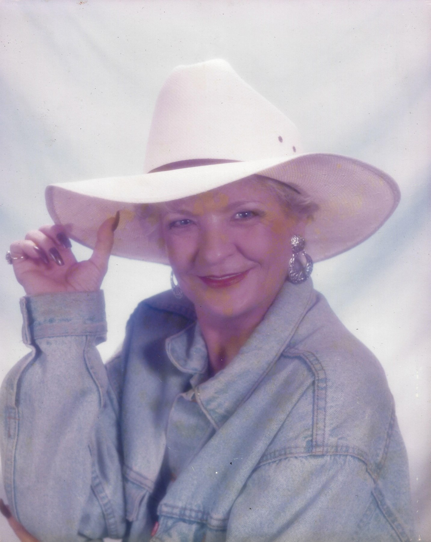 Obituary of Joan Paulette Wolverton