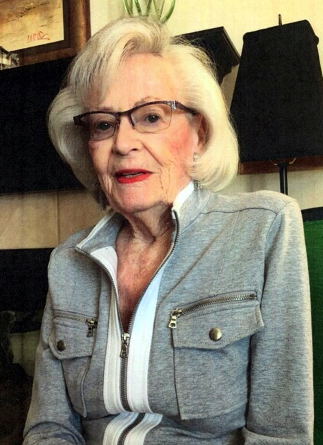 Obituary of Suzaine B Deeter