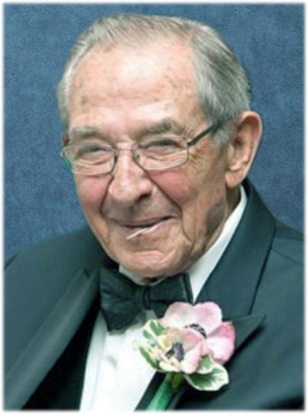 Obituario de Robert  W. Blohm