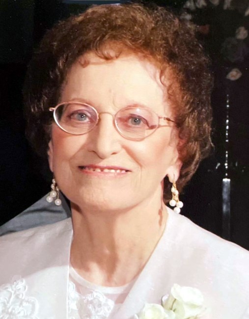 Obituary of Philomena "Phyllis" L. Ponzoni