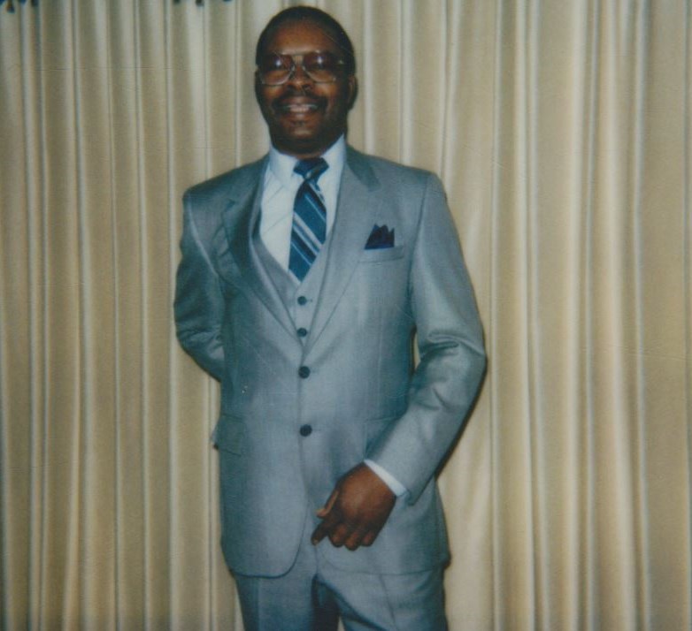 Obituary of Chuck Williams