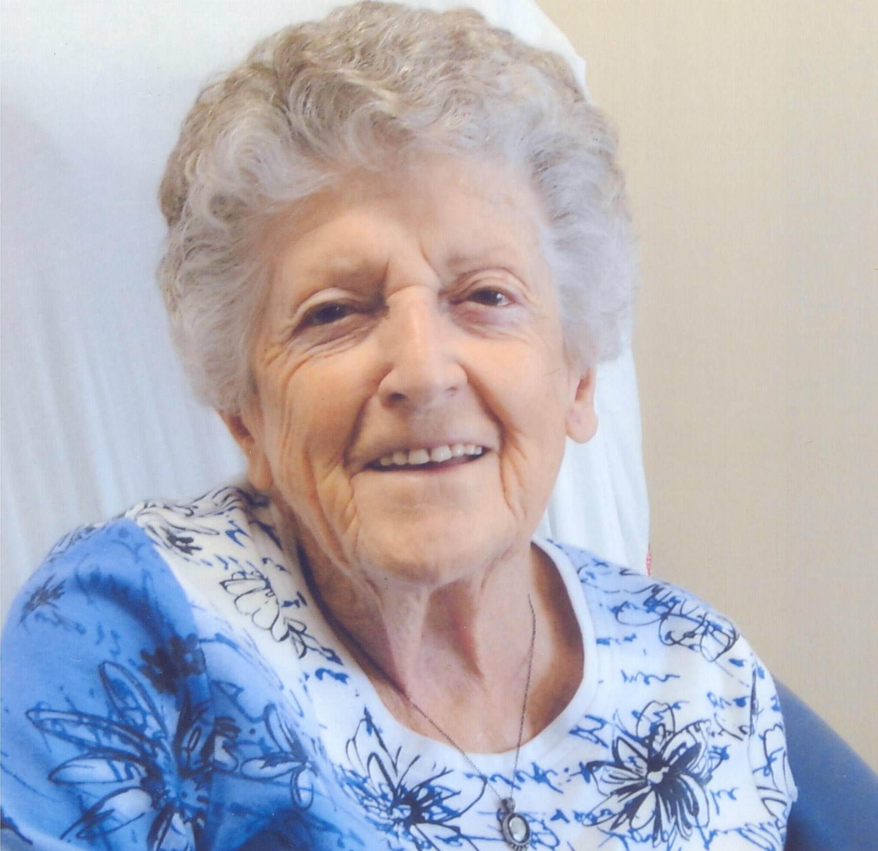 Obituary of Thérèse Lazure Lacroix