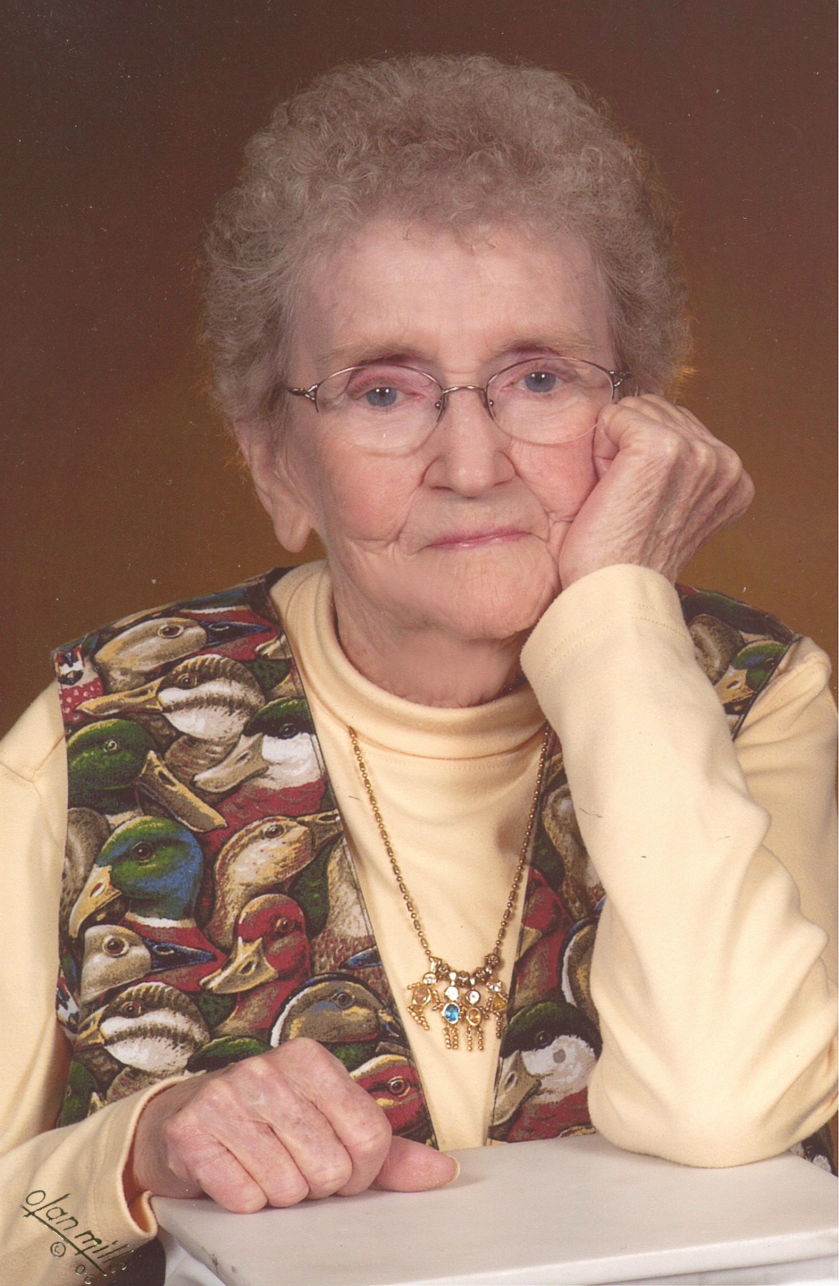 Obituary of Lavada S. Smythe Luckett