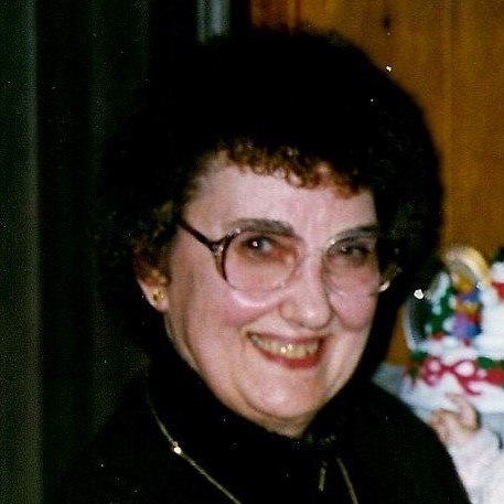 Obituario de Lorraine B Stillson