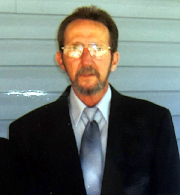 Obituary of Roger Hayes