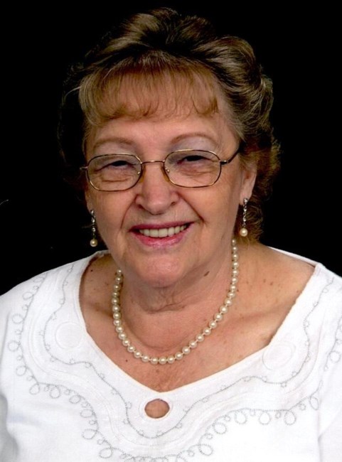 Obituario de Louise Ruth Edwards