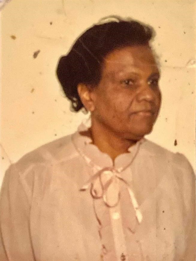 Obituary of Rosana Manuel