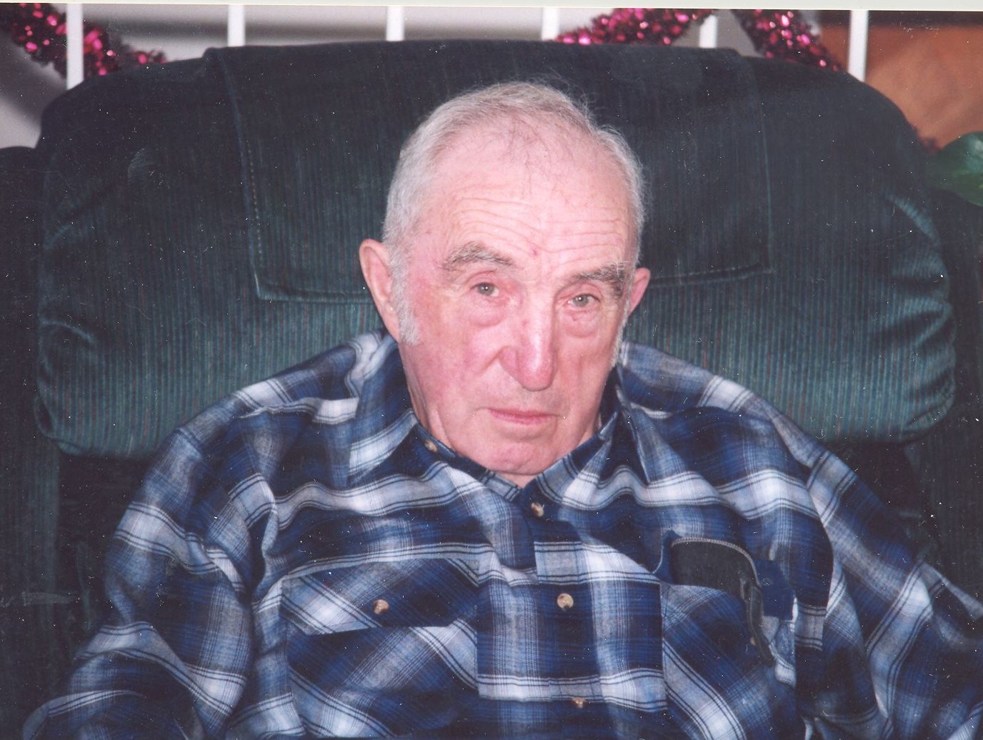 Obituario de Neal Francis LaShaw