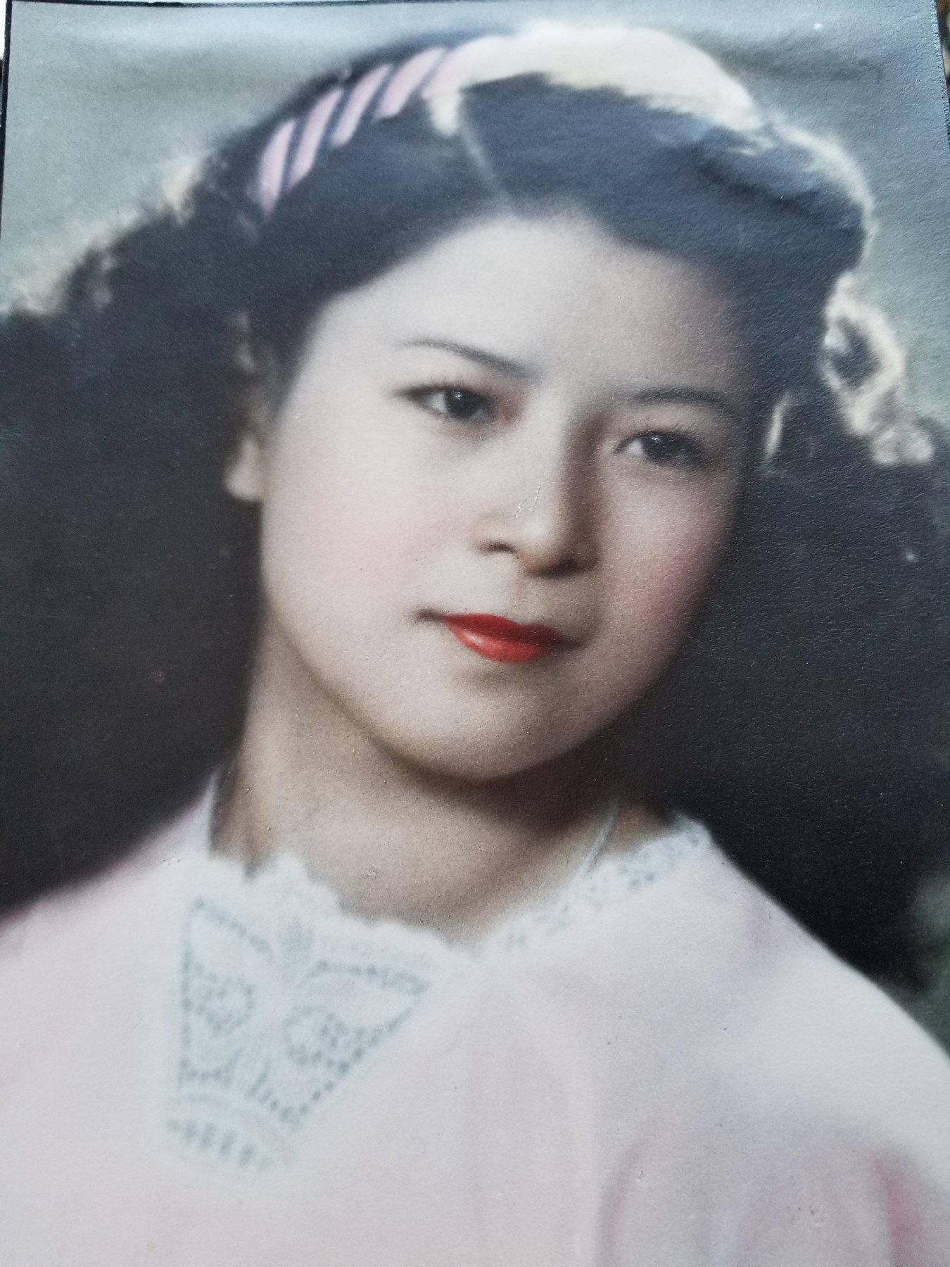 Obituary of Helen Gee