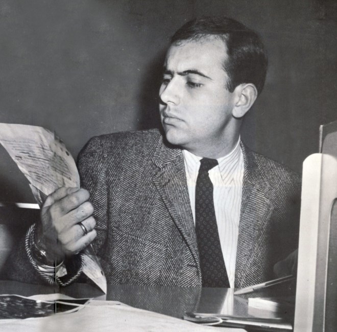 Obituario de David William Gross