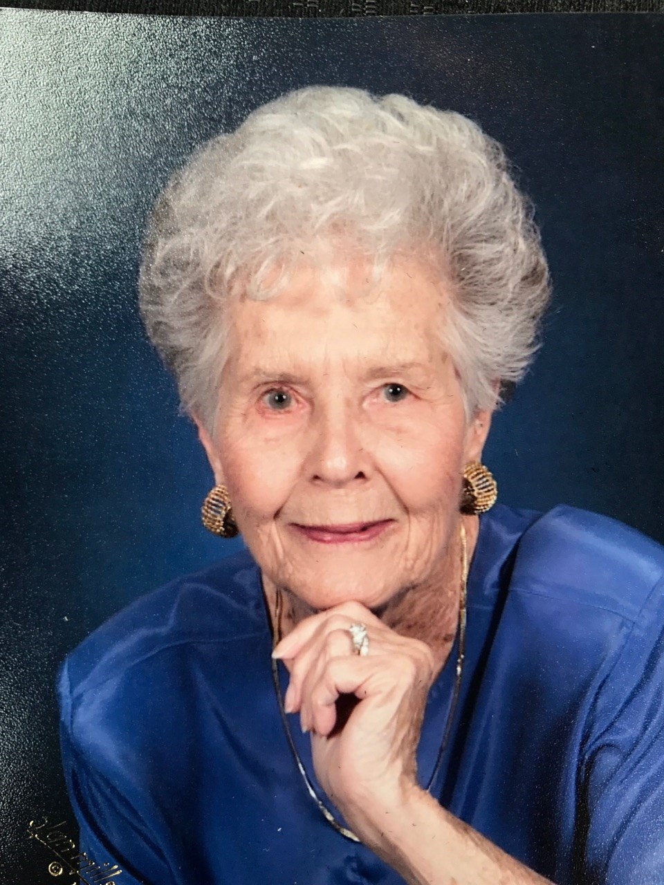 Obituary of Alice Margaret Walling Mewes