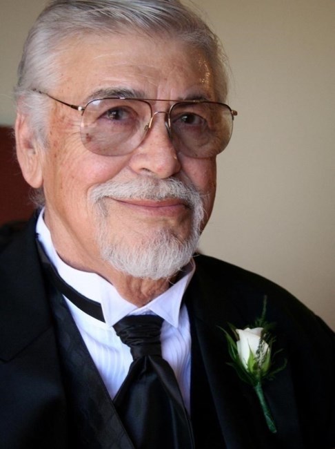 Obituary of Antonio Angulo