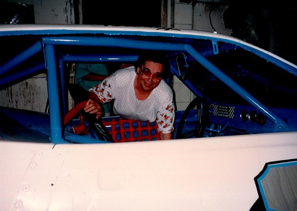 Avis de décès de Eva Ruth Caylor