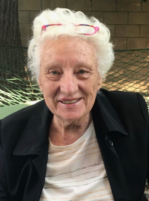 Obituary of Helen Violet Ewing