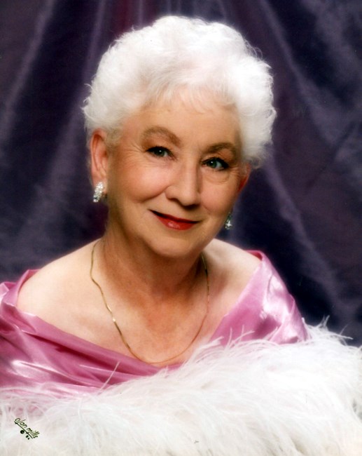 Obituary of Lois E. Lott