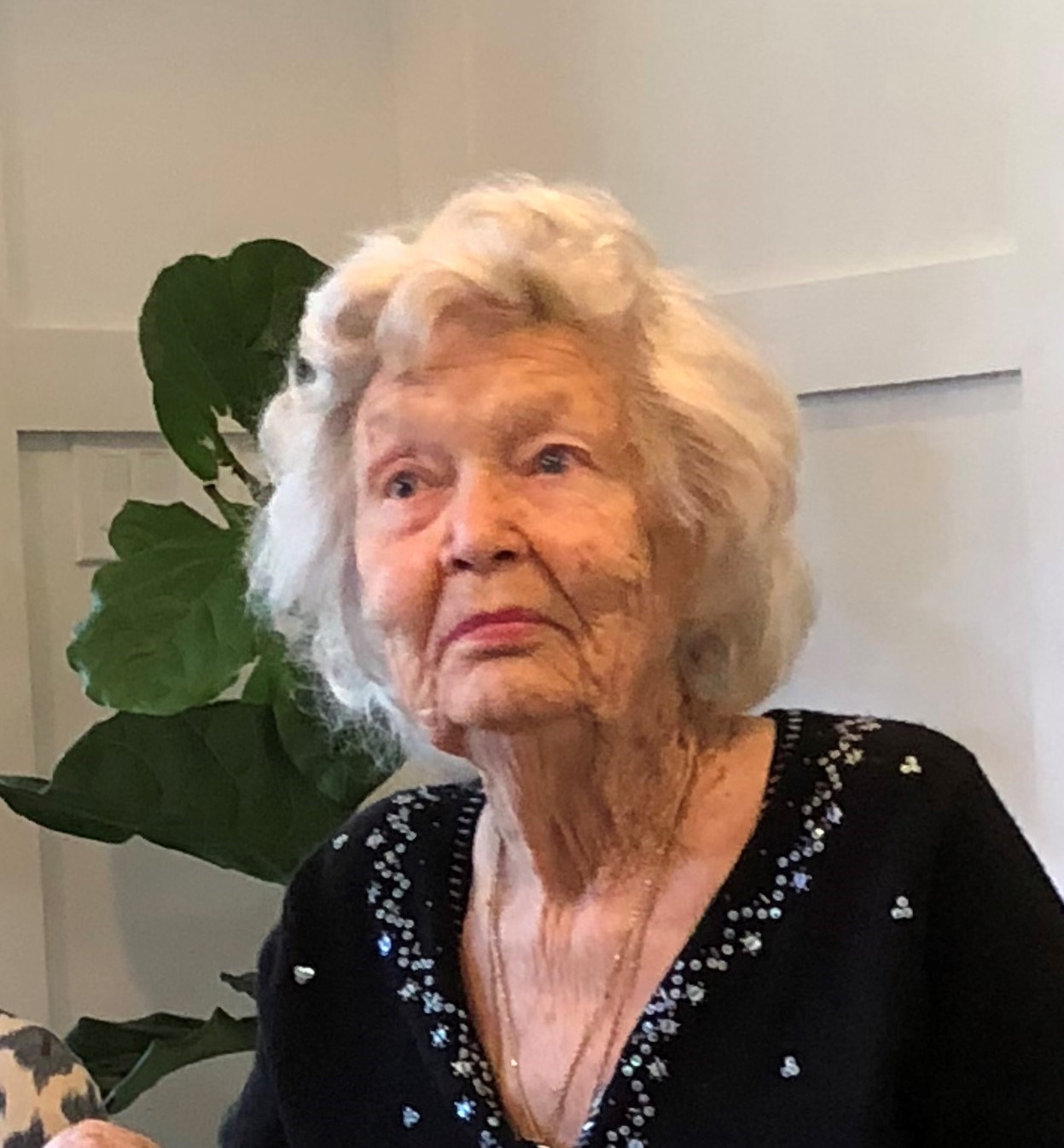 Obituary of Gladys B. Thomas