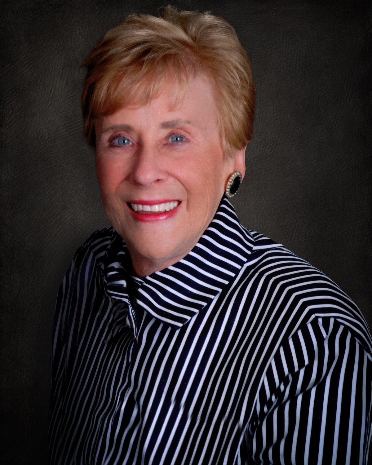 Obituary of Janet "Noni" Therese (Dallmann) Krininger