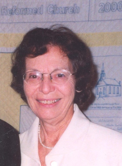 Obituary of Lorraine Papa