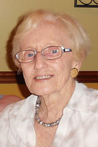 Obituary of Doris Mary Hopkins